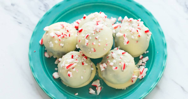 No Bake Peppermint Cookie Truffles | KitchenAid