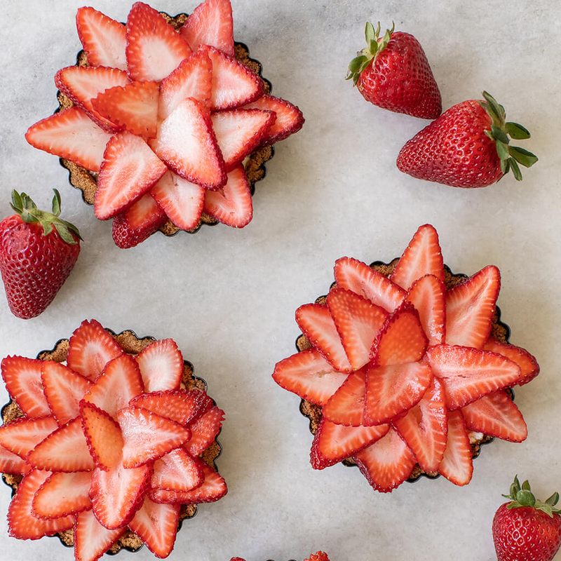 Strawberry Mascarpone Mini Tarts | Chef'N