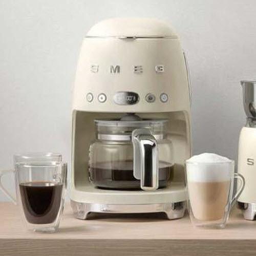 Smeg Coffee Makers Coffee Machine DCF02CRUS IMAGE 2