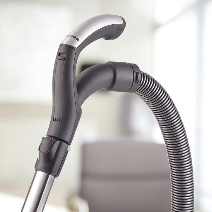 Miele Complete C3 Limited Edition Canister Vacuum 41GDE040CDN IMAGE 6