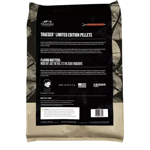 Traeger Turkey Blend Wood Pellets & Brine Kit PEL351 IMAGE 2