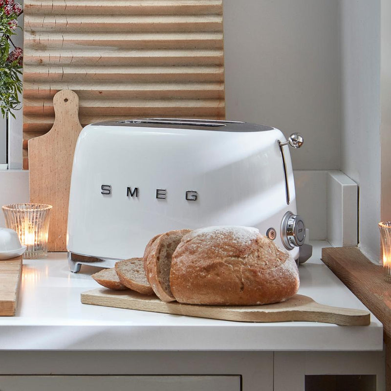 Smeg 2-Slice Lever Toaster TSF01WHMUS IMAGE 9