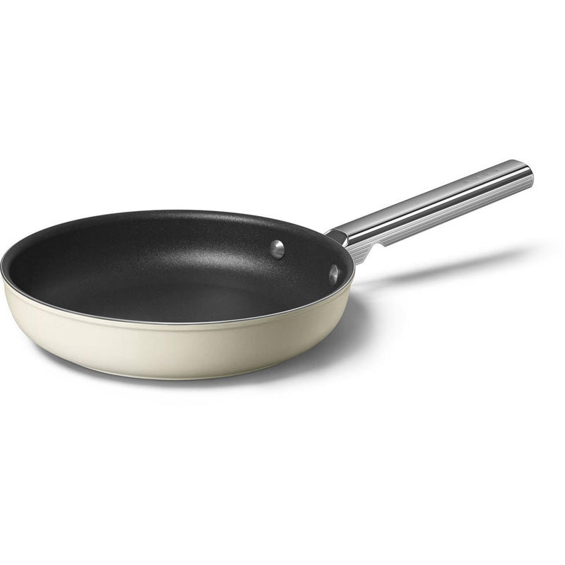 Smeg 9.5-inch Skillet CKFF2401CRM IMAGE 3