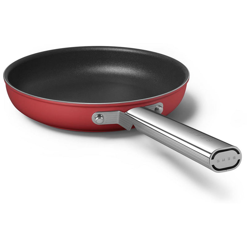 Smeg 9.5-inch Skillet CKFF2401RDM IMAGE 10