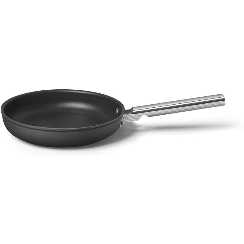 Smeg 10-inch Skillet CKFF2601BLM IMAGE 5