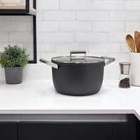 Smeg 8-Quart Casserole CKFC2611BLM IMAGE 2