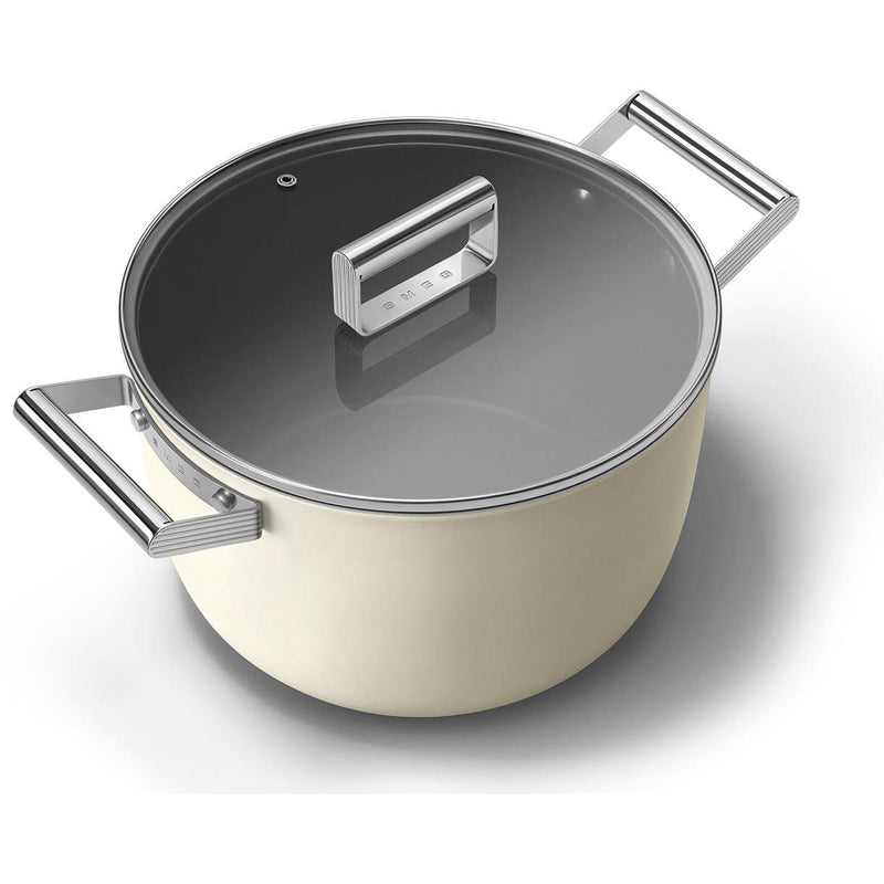 Smeg 8-Quart Casserole CKFC2611CRM IMAGE 4