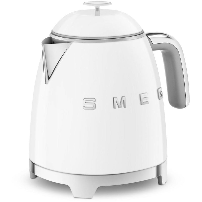 Smeg 0.8L Electric Kettle KLF05WHUS IMAGE 4