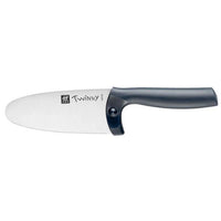 Zwilling 4-inch Chef's Knife 1009472 IMAGE 5