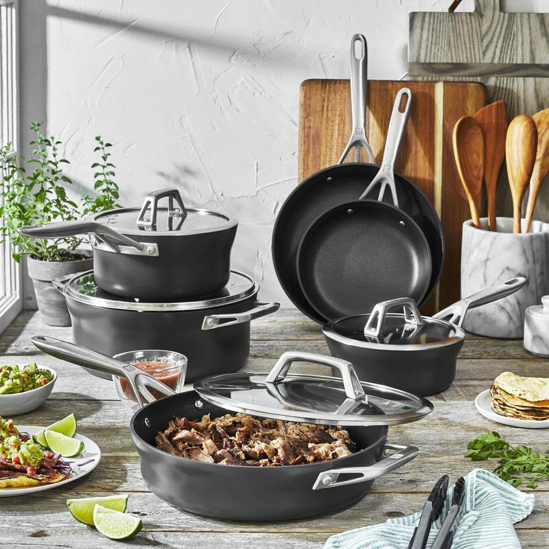 Zwilling Motion 10-Piece Aluminum Cookware Set 66200017 IMAGE 2