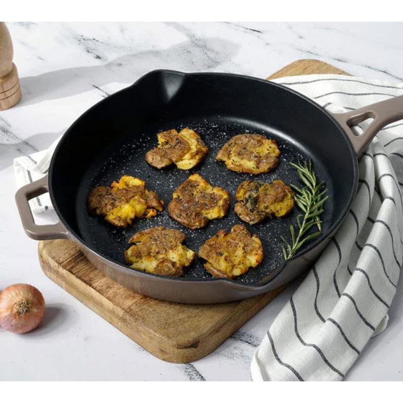 Meyer Enamel Cast Iron Skillet 26cm 48602-C IMAGE 2