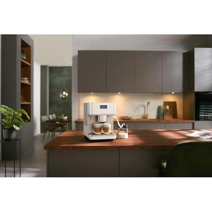 Miele CM 6360 MilkPerfection Coffee Machine - White Lotus 29636009CDN IMAGE 5