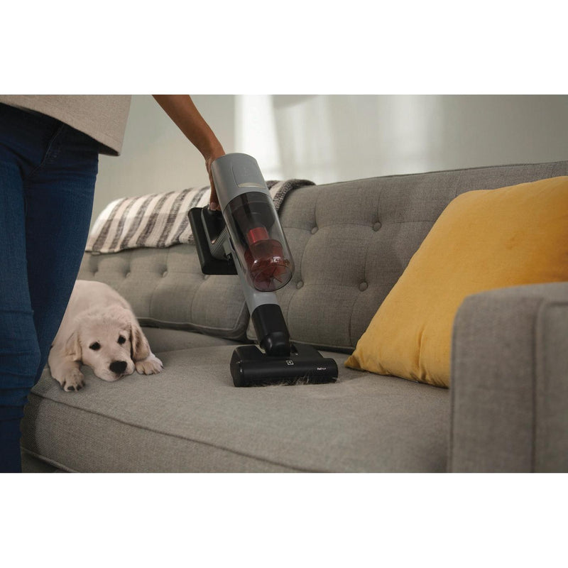 Electrolux Ultimate800™ Pet Cordless Stick Vacuum EHVS85P3AG IMAGE 7