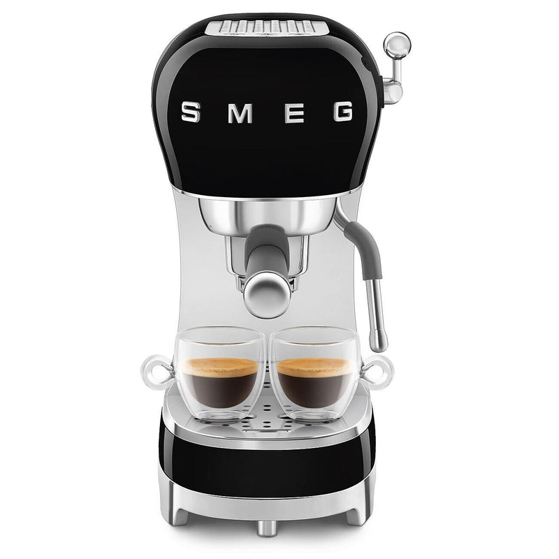 Smeg 50's Style Espresso Manual Espresso Machine ECF02BLUS IMAGE 5