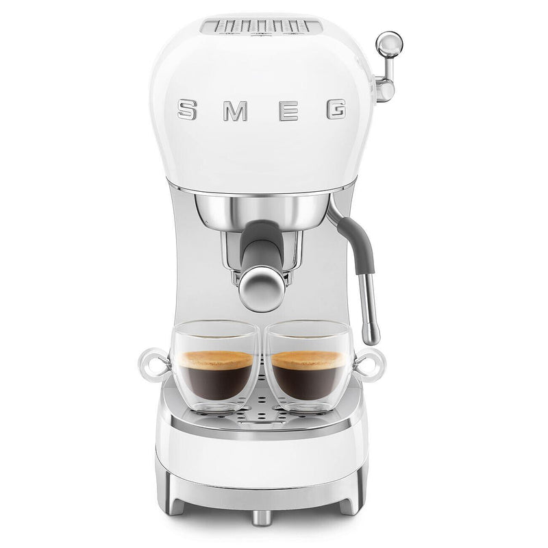 Smeg 50's Style Espresso Manual Espresso Machine ECF02WHUS IMAGE 5