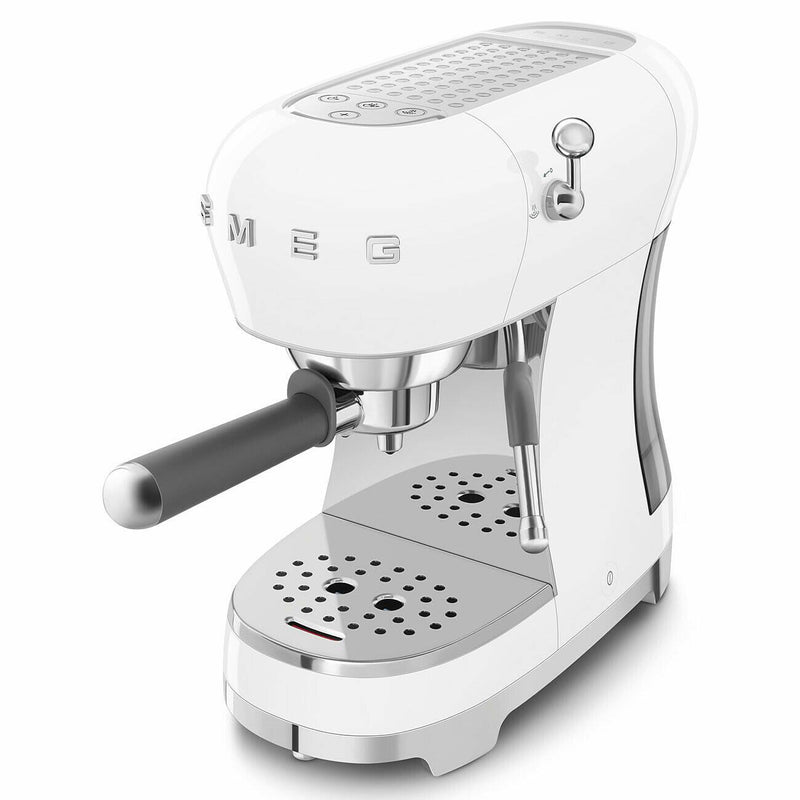 Smeg 50's Style Espresso Manual Espresso Machine ECF02WHUS IMAGE 8