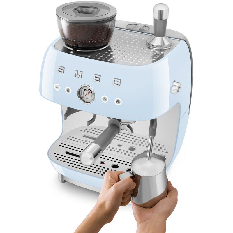 Smeg Retro-Style Espresso Manual Coffee Machine EGF03PBUS IMAGE 7