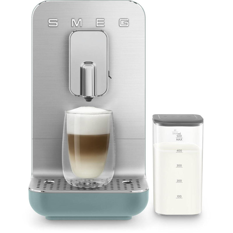 Smeg Collezione Aesthetic Automatic Coffee Espresso Machine with a Milk System BCC13EGMUS IMAGE 3