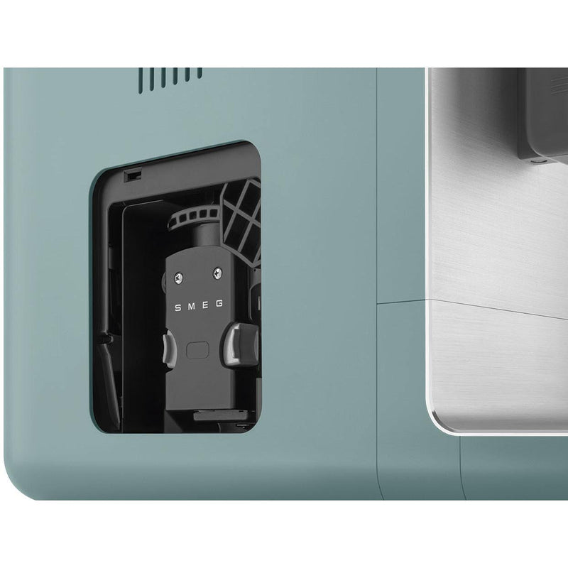 Smeg Collezione Aesthetic Automatic Coffee Espresso Machine with a Milk System BCC13EGMUS IMAGE 7