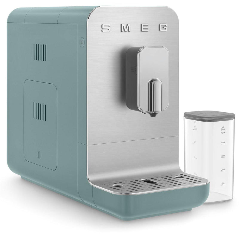 Smeg Collezione Aesthetic Automatic Coffee Espresso Machine with a Milk System BCC13EGMUS IMAGE 9