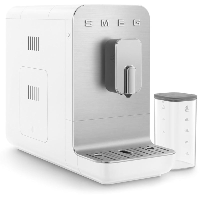 Smeg Collezione Aesthetic Automatic Coffee Espresso Machine with a Milk System BCC13WHMUS IMAGE 9