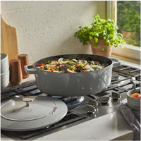 Staub La Cocotte 6L Cast Iron Oval Wide Dutch Oven 1029442 IMAGE 2