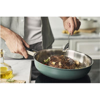 Zwilling 9.5-inch Frying Pan 1028862 IMAGE 4