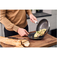 Zwilling 11-inch Frying Pan 1029413 IMAGE 7