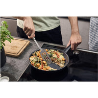 Zwilling 8-inch Frying Pan 1030762 IMAGE 5