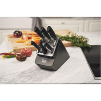 Zwilling Four Star 7-Piece Knife Block Set 1027272 IMAGE 4