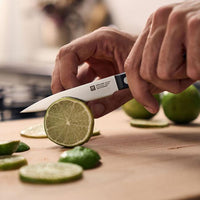 Zwilling 4-inch Paring Knife 1002368 IMAGE 2