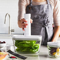 Zwilling Kitchen Tools and Accessories Vacuum Sealer Machines 1018994 IMAGE 6