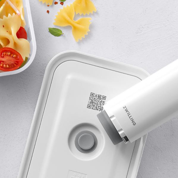 Zwilling Kitchen Tools and Accessories Vacuum Sealer Machines 1018994 IMAGE 7