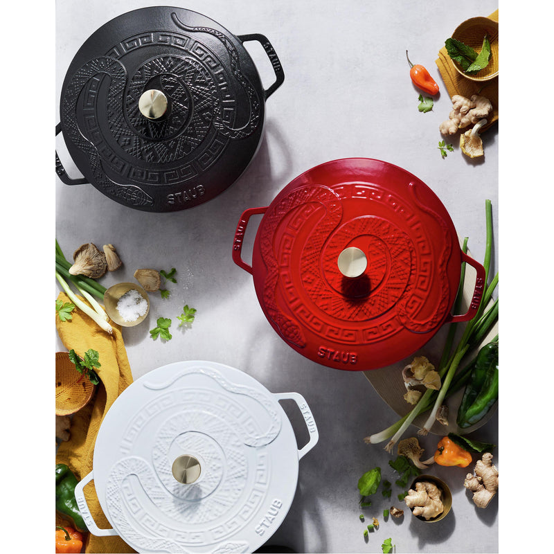 Staub 4.8L Cast Iron Round Essential French Oven with Snake Lid 1032797 IMAGE 10