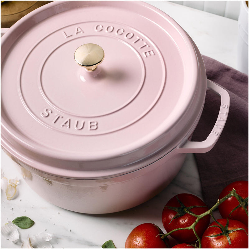 Staub 5.25 Liter Cast Iron Round Cocotte 1032973 IMAGE 2