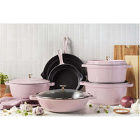 Staub 8.5-inch Cast Iron Traditional Deep Frypan 1032974 IMAGE 10