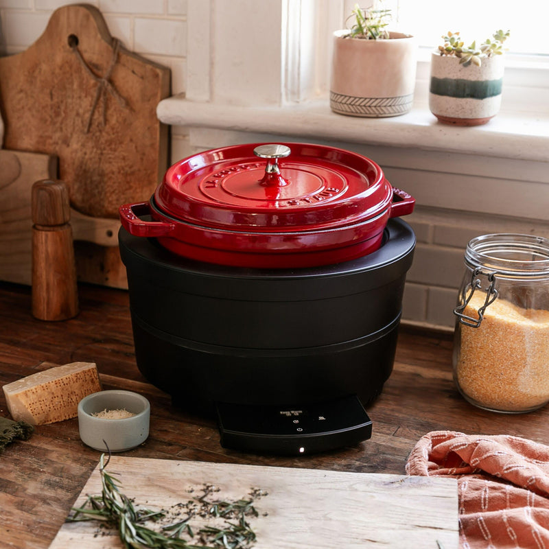 Staub 3.8L Cast Iron Round Cocotte 1033364 IMAGE 6