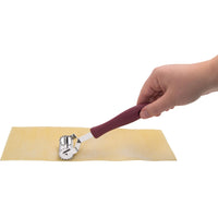 il Piatto Pieno Farfalle Pasta Cutter 46686 IMAGE 1