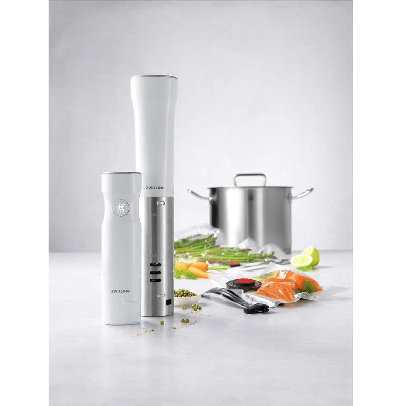 Zwilling Fresh & Save 8-piece Sous-vide & Vacuum Starter Set 36807-012 IMAGE 3